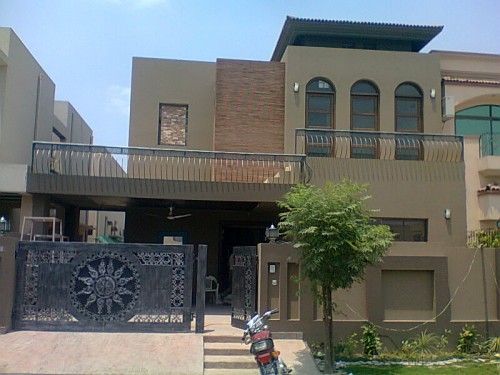 Pakistani modern homes designs front views pictures.