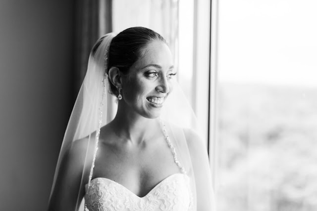 Top of the Town Wedding | Photos by Heather Ryan Photography