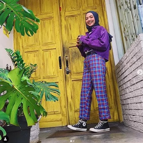 4 Padu Padan Hijab Gaya 90-an yang Bikin Kamu Makin Kece