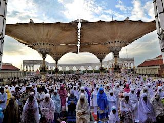 salat Idul Fitri di Masjid Agung Jawa Tengah