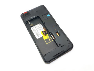 LCD Touchscreen Blackberry BB Z10 Plus Frame Tulang Original Copotan