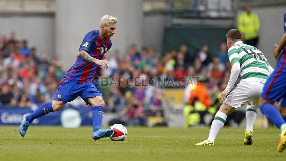 Leo Messi Debuts Blue Second Tier Adidas Messi 16 1 Boots Footy Headlines