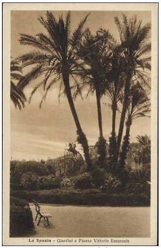 Panchina nei Giardini Pubblici nel 1930