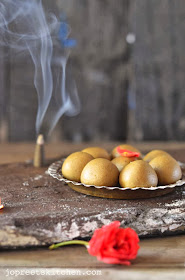 Bajra & Paneer Ladoo (Pearl Millet & Cottage Cheese Ladoo)