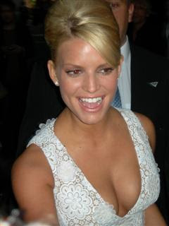 jessica simpson tongue