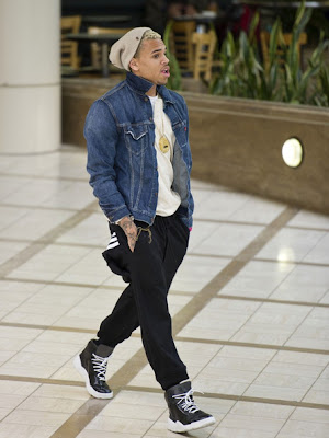 Chris Brown LAX Airport