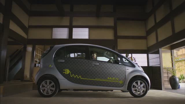 Henry Net Cm 宮崎あおい Mitsubishi 三菱自動車 Imiev 電動車