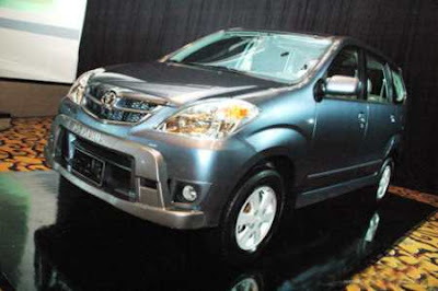  2010 Toyota Avanza G A / T Test Drive: User Reviews