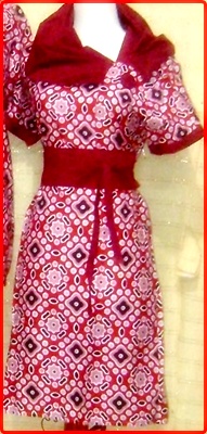  Model  baju  batik  wanita  modern warna  merah 