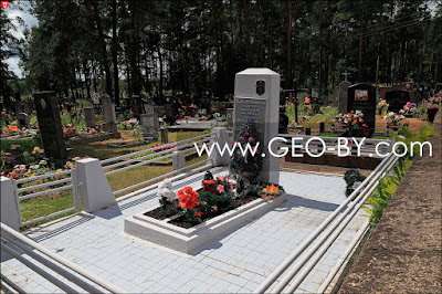 Puszcza nalibocka. Ivianiec. Catholic cemetry. Graves of the Dzerzhinsky