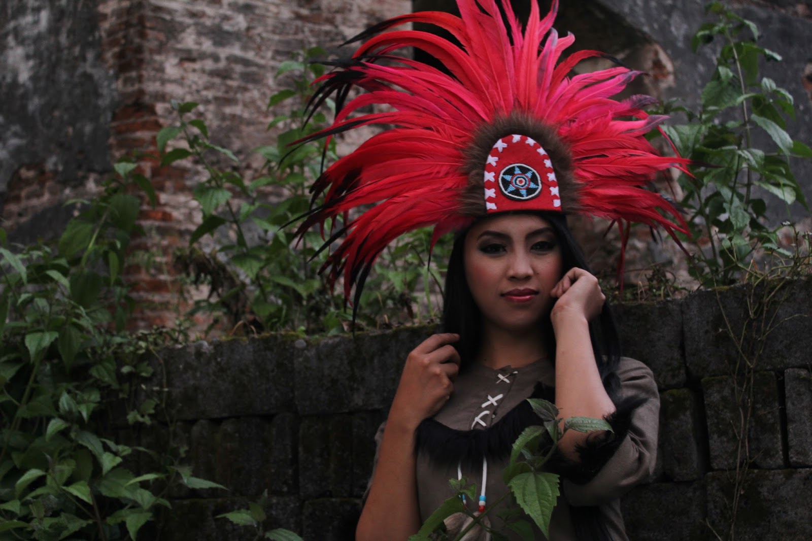  TOPI  INDIAN  WARBONNET TOPI  APACHE TOPI  BULU  AYAM topiindian