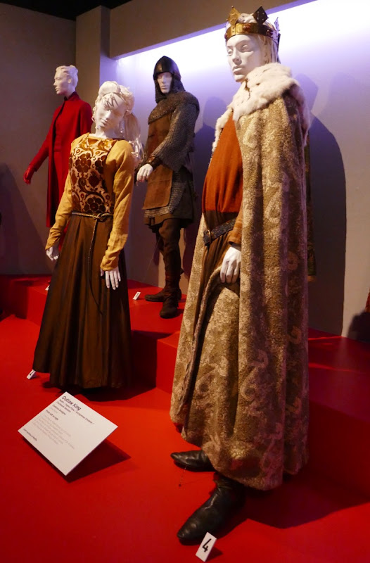 Outlaw King movie costumes