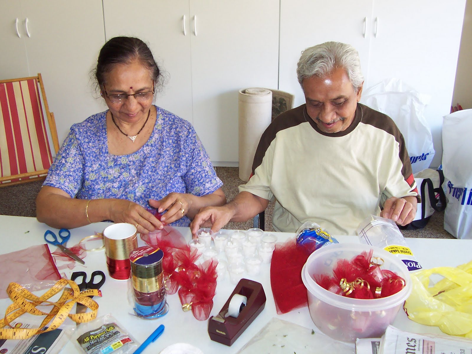 hindu wedding cards matter in