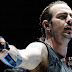 Three Days Grace da su versión sobre la salida de Adam Gontier