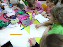 Дети рисуют школьный лагерь Усмішка бібліотека-філія №4 М.Дніпро