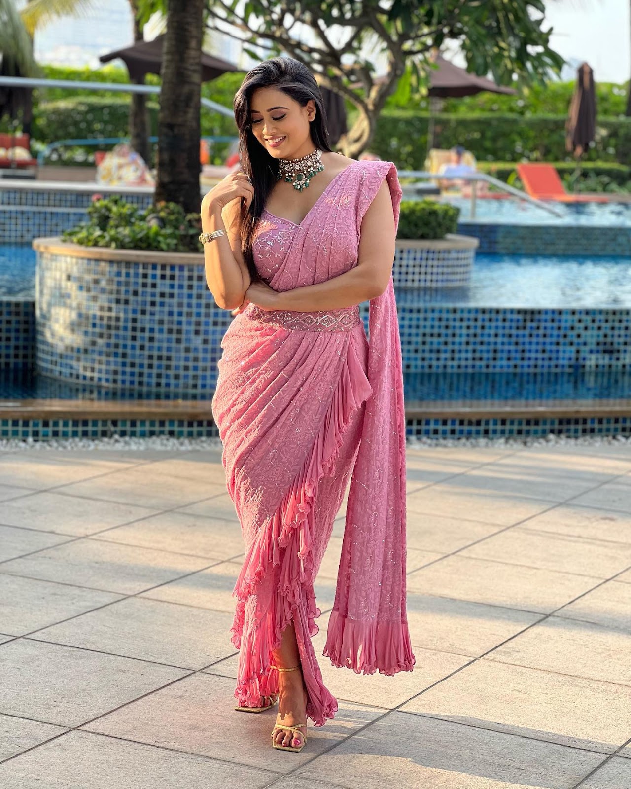 Shweta Tiwari pink saree hot tv actress