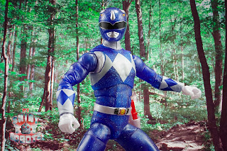 Lightning Collection Mighty Morphin 'Metallic' Blue Ranger 11