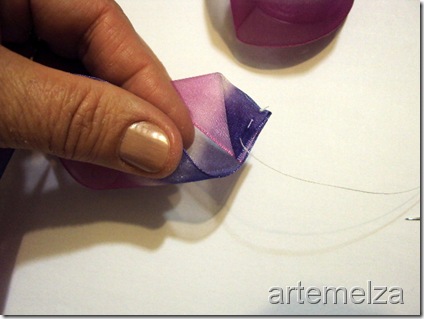 artemelza - flor de fita - rosa