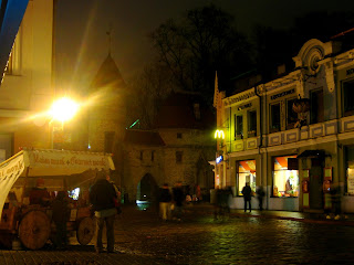 Tallinn medieval cart