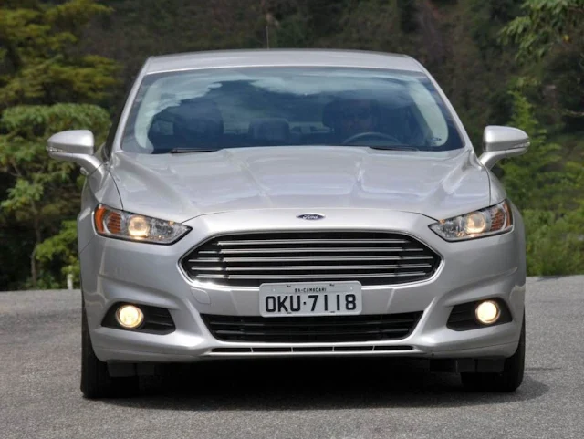 Ford Fusion 2014 Flex - prata