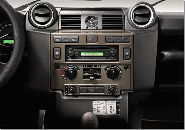 Land_Rover-Defender_X-Tech_2011_800x600_wallpaper_0d