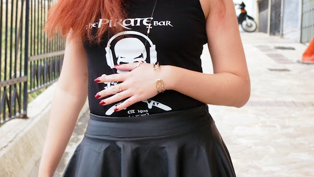 Redhead,outfit,pretty little psycho,rock,skirt,leather,leather skirt,persunmall,zara,pirate,pirate bar,hydra,ringsandtings, Rings and Tings,accessories ,winter, 2013, 2014,spotlights on the redhead