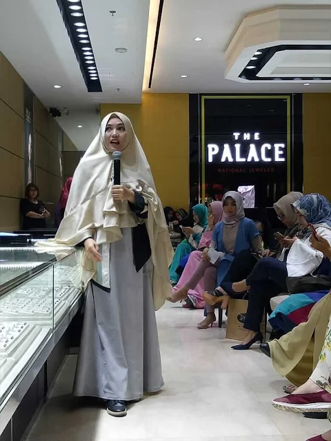 launching buku menuju bahtera ikhlas dan busana trend hijab 2019