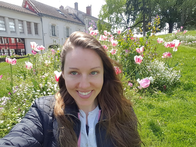 Canadian English teacher in France