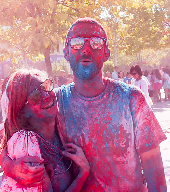 Holi Run Zaragoza Holi Life Zaragoza 2017 #sienteelcolor KISS + LOVE