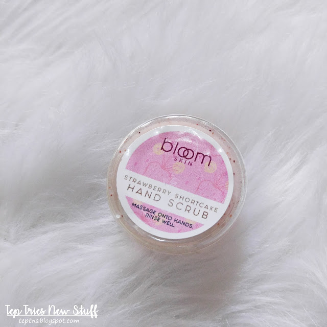 Bloom Skin Strawberry Shortcake Hand Scrub sample