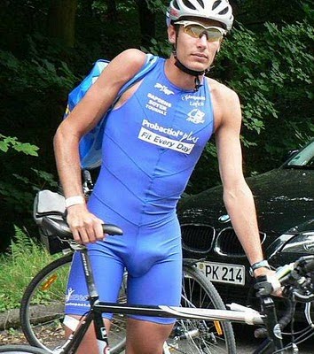 Cyclist's lycra bulge Posted by Shane at 219 AM