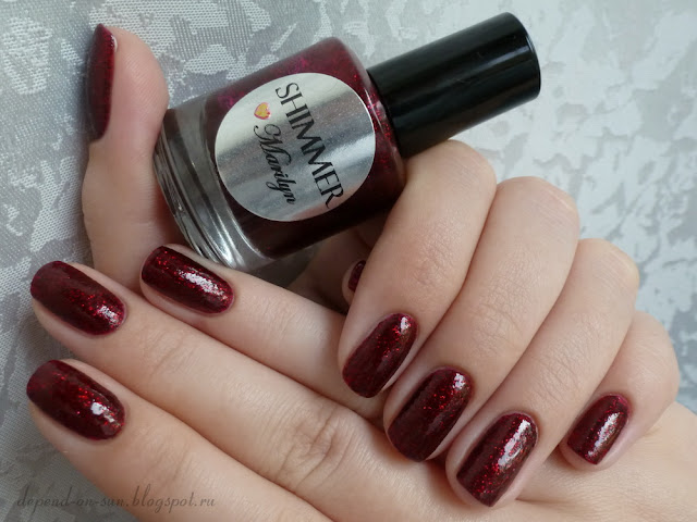 Shimmer polish Marilyn