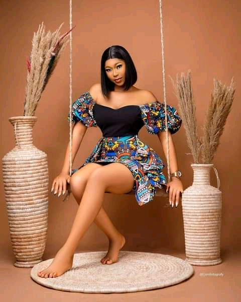 Ankara Short Gowns Styles Reigning this Christmas