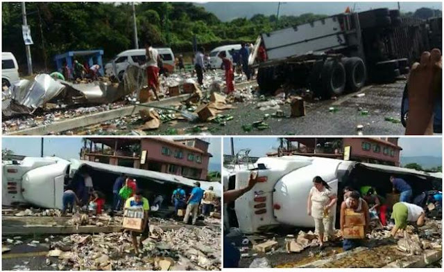 Pobladores saquean tráiler de cerveza accidentado en Chiapas -