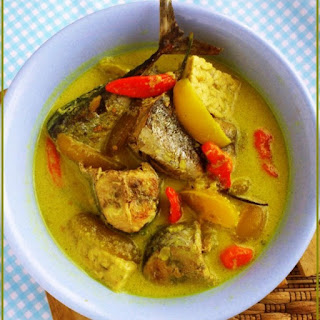 resep ikan tongkol bumbu kuning