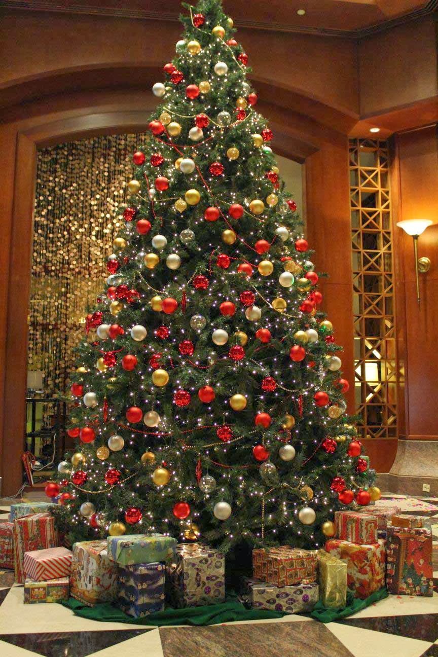 Room Candy: OH! Christmas Tree