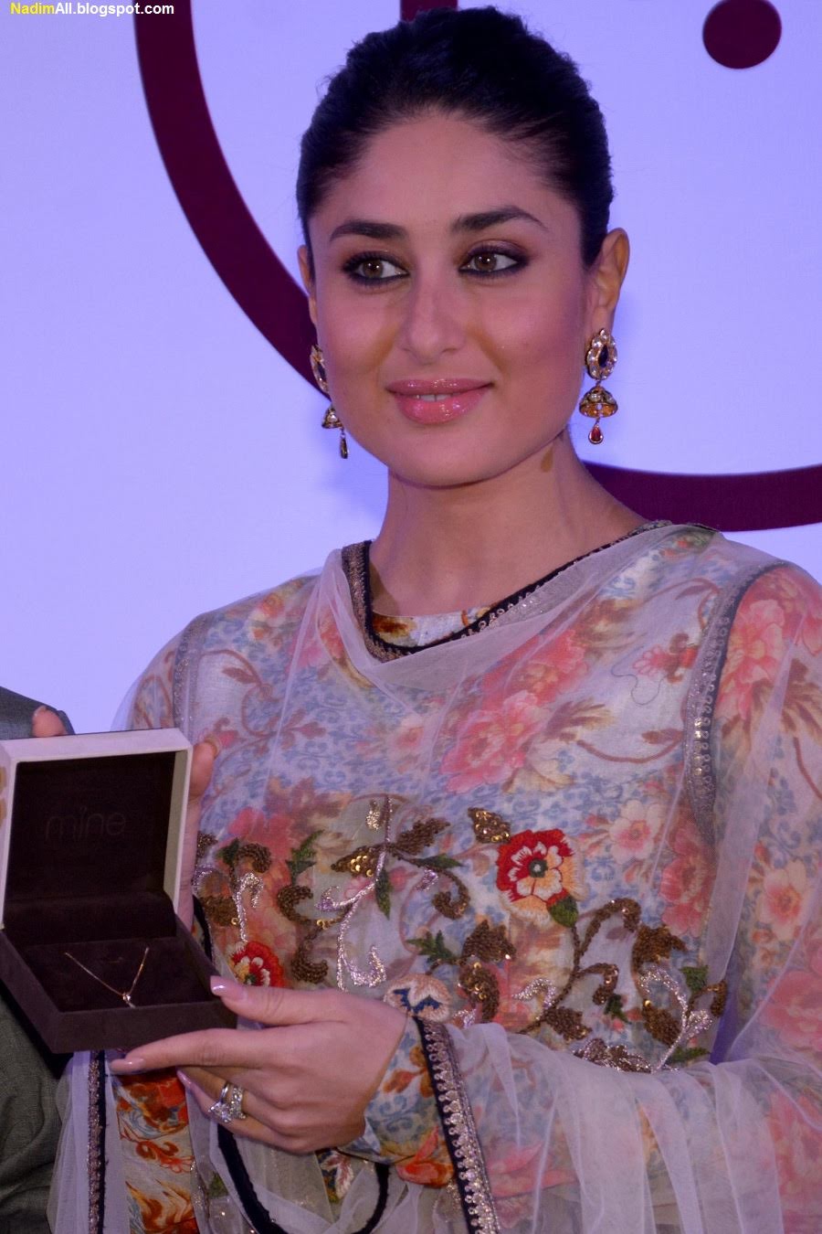 kareena-kapoor-2013