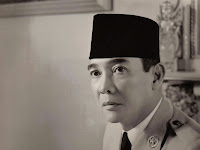 Biografi Soekarno Lengkap | Profil, Riwayat Hidup & Biodata Ir Soekarno