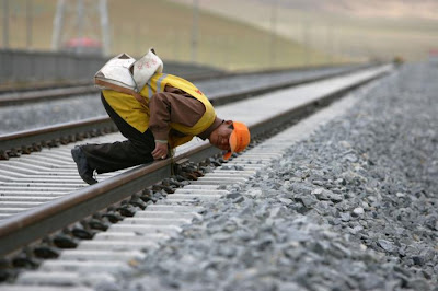 China railway construction Seen On www.coolpicturegallery.net