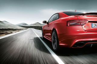 audi rs5 photos and wallpapers