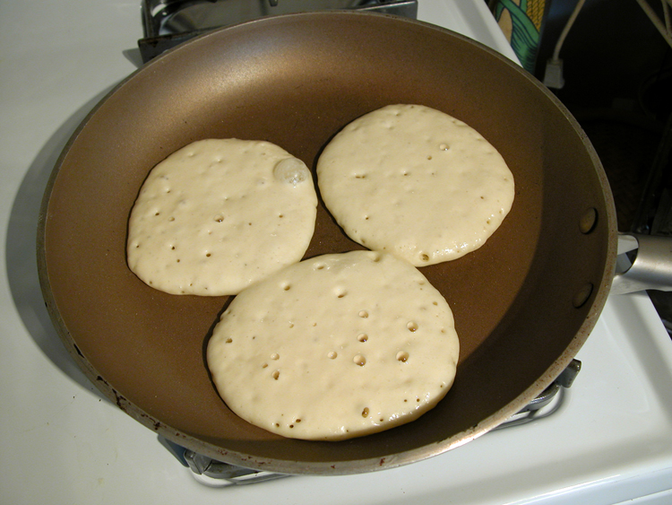 heat. pancakes over make griddle stick to or  pancake medium low skillet a non mix how buttermilk with Heat