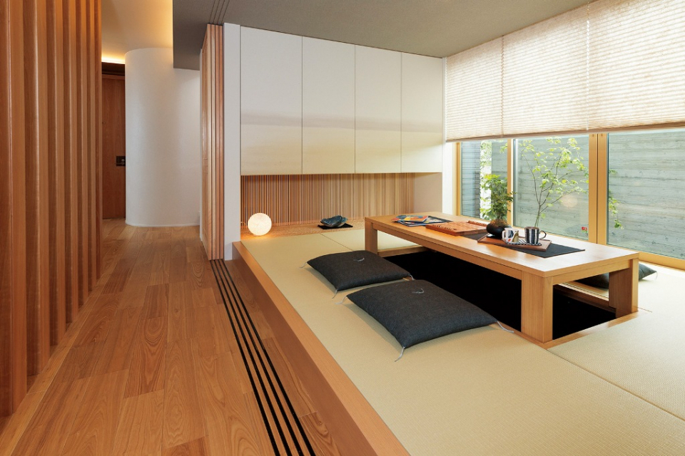 Ruang Tamu Lesehan ala Jepang untuk Rumah Minimalis Bang 
