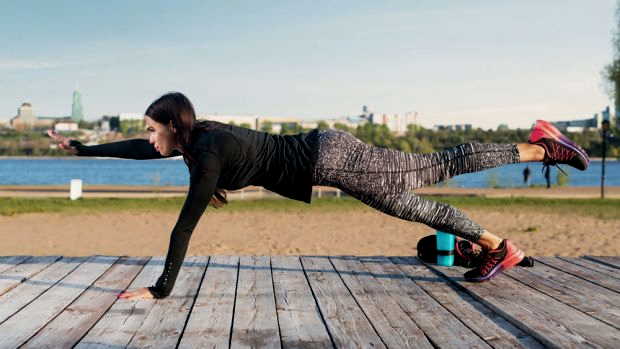 How To Do A Plank And 22 Killer Plank Variations