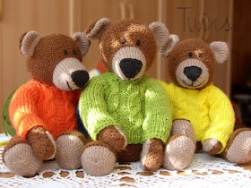 knitted bear, knitted teddy bear