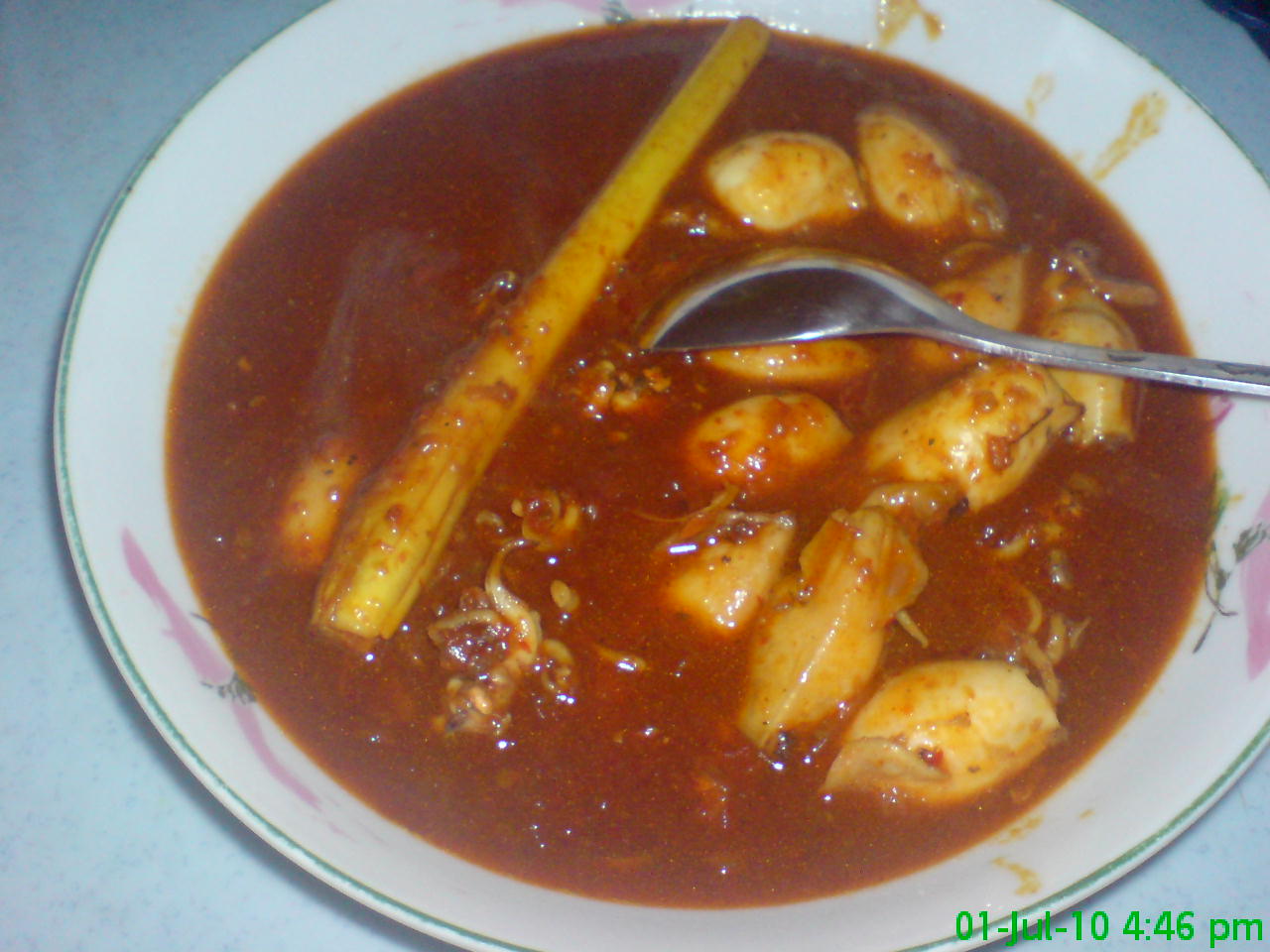 MAS'S FAMILY: Ayam masak merah dan sotong masak hitam