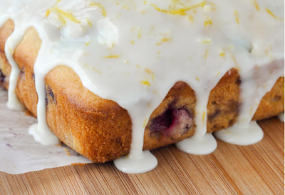 LEMON DRIZZLE CAKE WITH RASPBERRIES and BLUEBERRIES #lemon #blueberries 