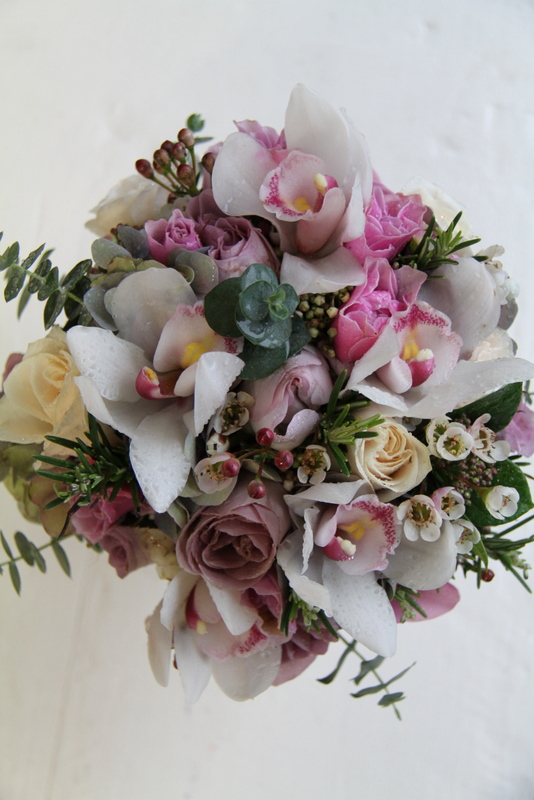 This wedding bouquet is undeniably a winter bouquet but it has enough floral 