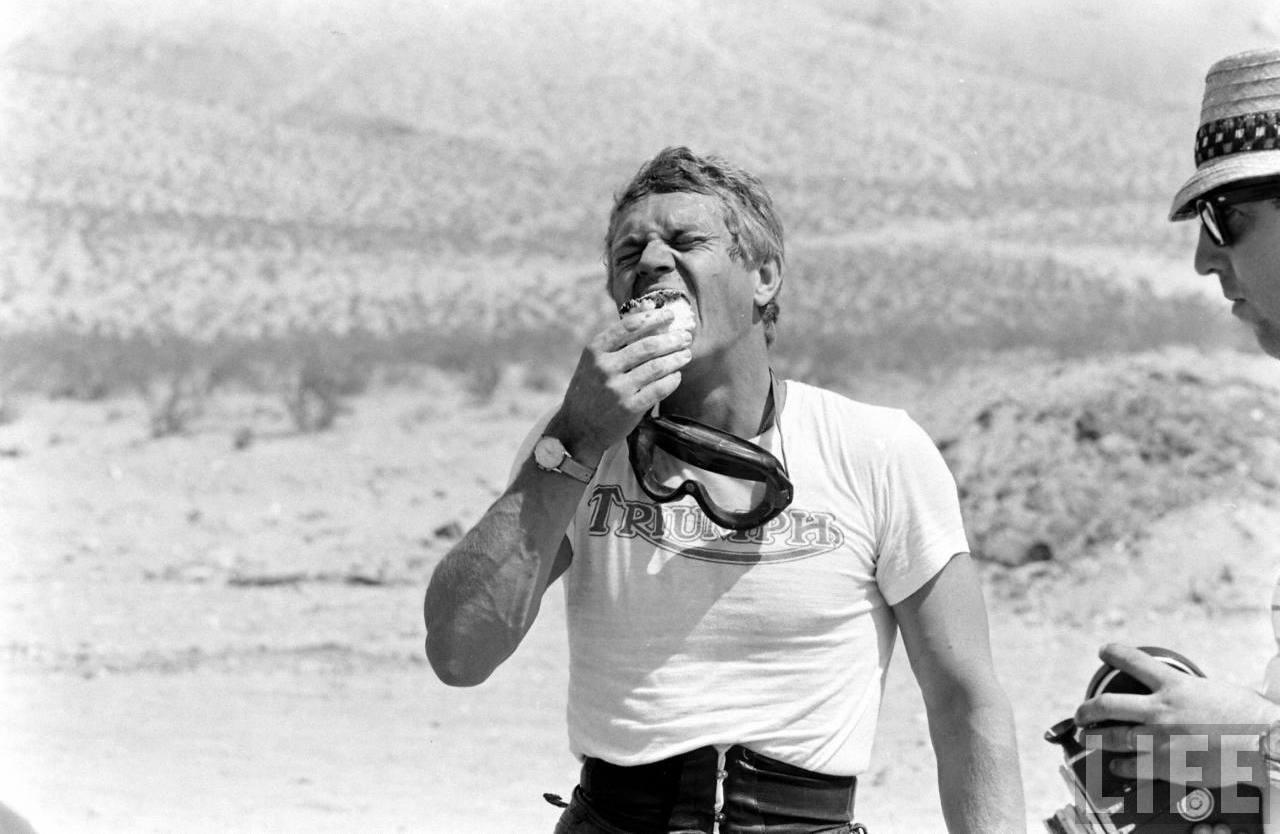 triumph scrambler steve mcqueen Steve McQueen - Desert Racer