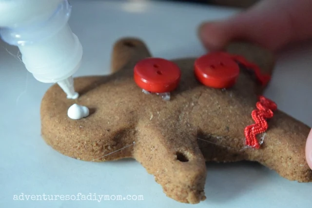 decorating gingerbread ornaments