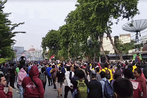 Fadli Zon Bela Anak-anak STM yang Ikut Demo: Jangan Diintimidasi, Mereka Juga Punya Hak